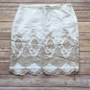 White Linen Foil Printed Skirt w/ Scalloped Bottom